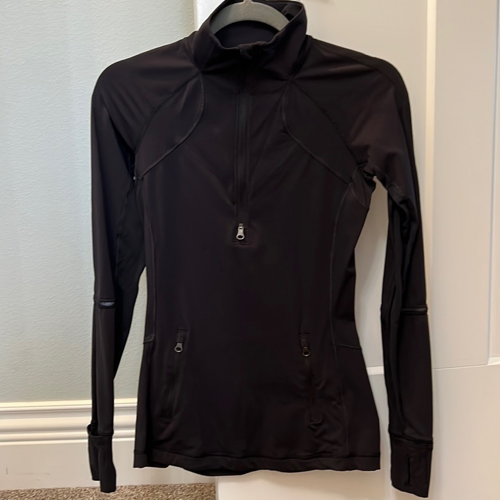 Lululemon Like New Black Half Zip Pullover